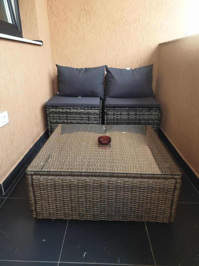 Apartament Dem Radulescu Langa Strand Рымнику-Вылча Экстерьер фото