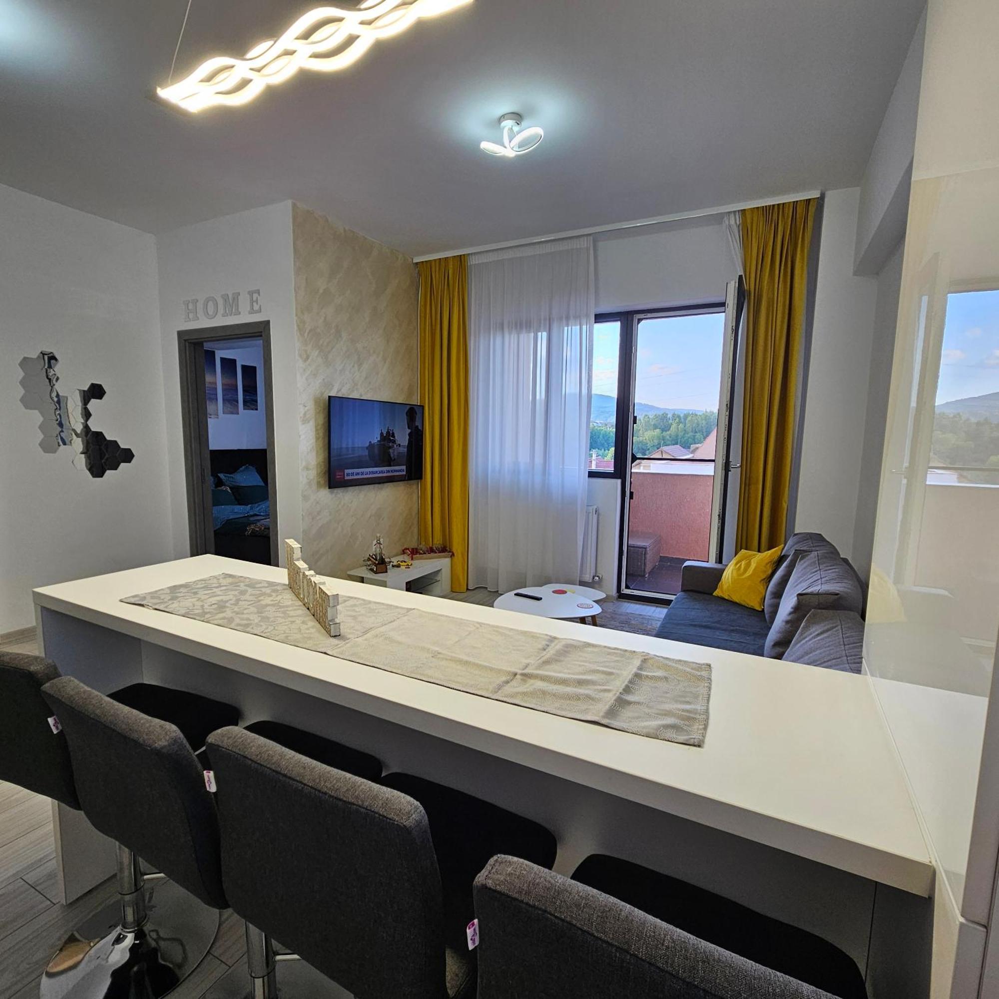 Apartament Dem Radulescu Langa Strand Рымнику-Вылча Экстерьер фото