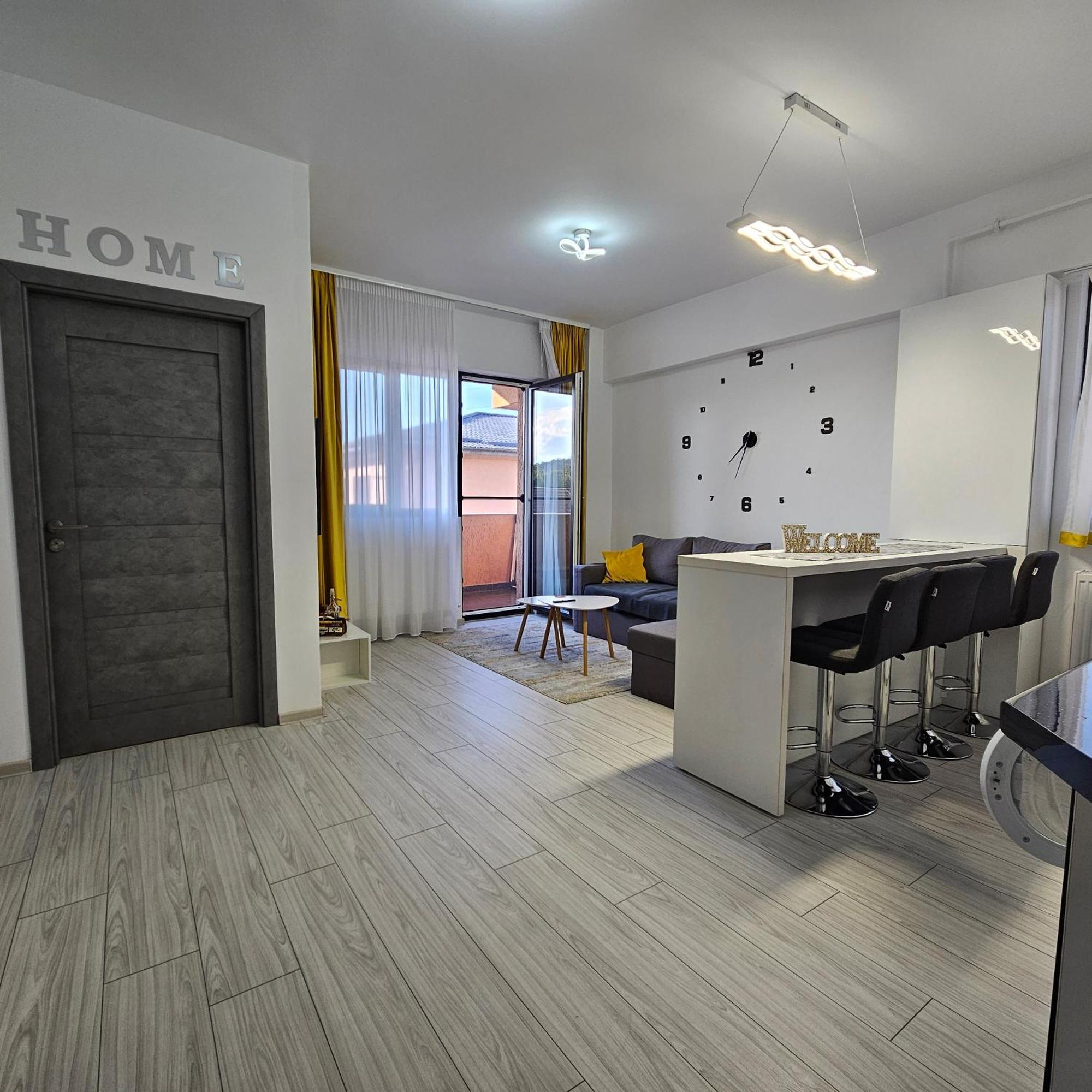 Apartament Dem Radulescu Langa Strand Рымнику-Вылча Экстерьер фото